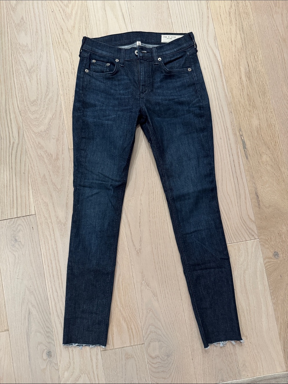 Rag & Bone Denim Raw Hem Dark Indigo ankle Skinny Jeans size 26